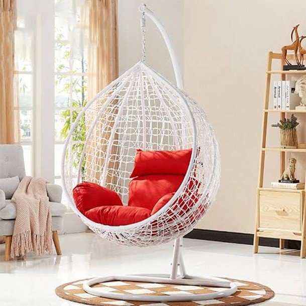 Hanging swing chair