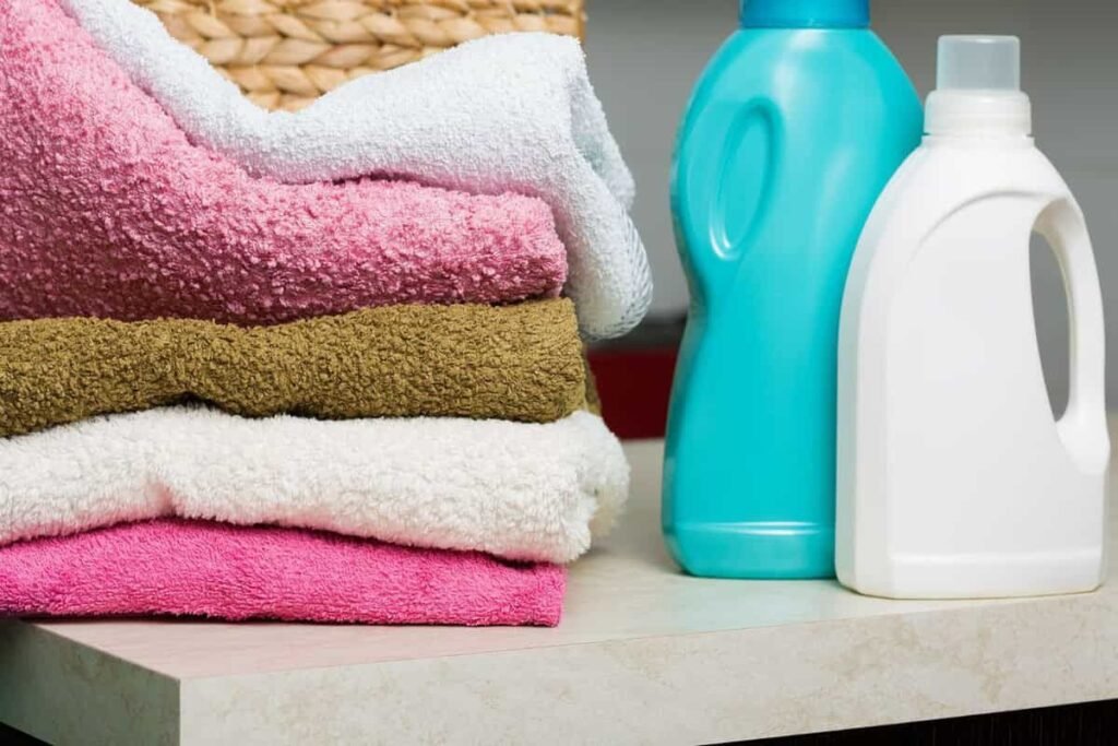 Comparing-Different-Detergent-and-Fabric-Softener-Brands-