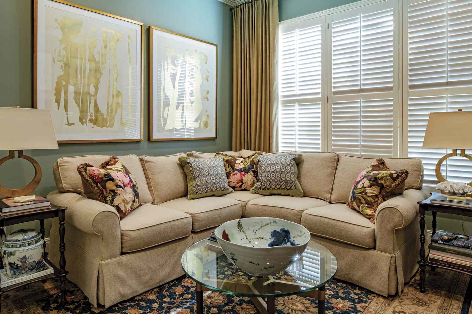 Design Elements of Modern Sectional Sofas