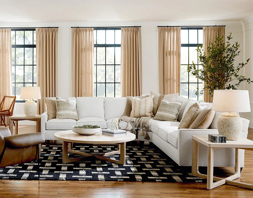 Differences Between Sectional and Traditional Sofas