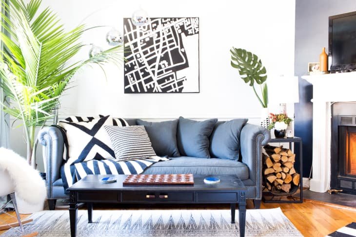 Distinctions between Couches and Sofas