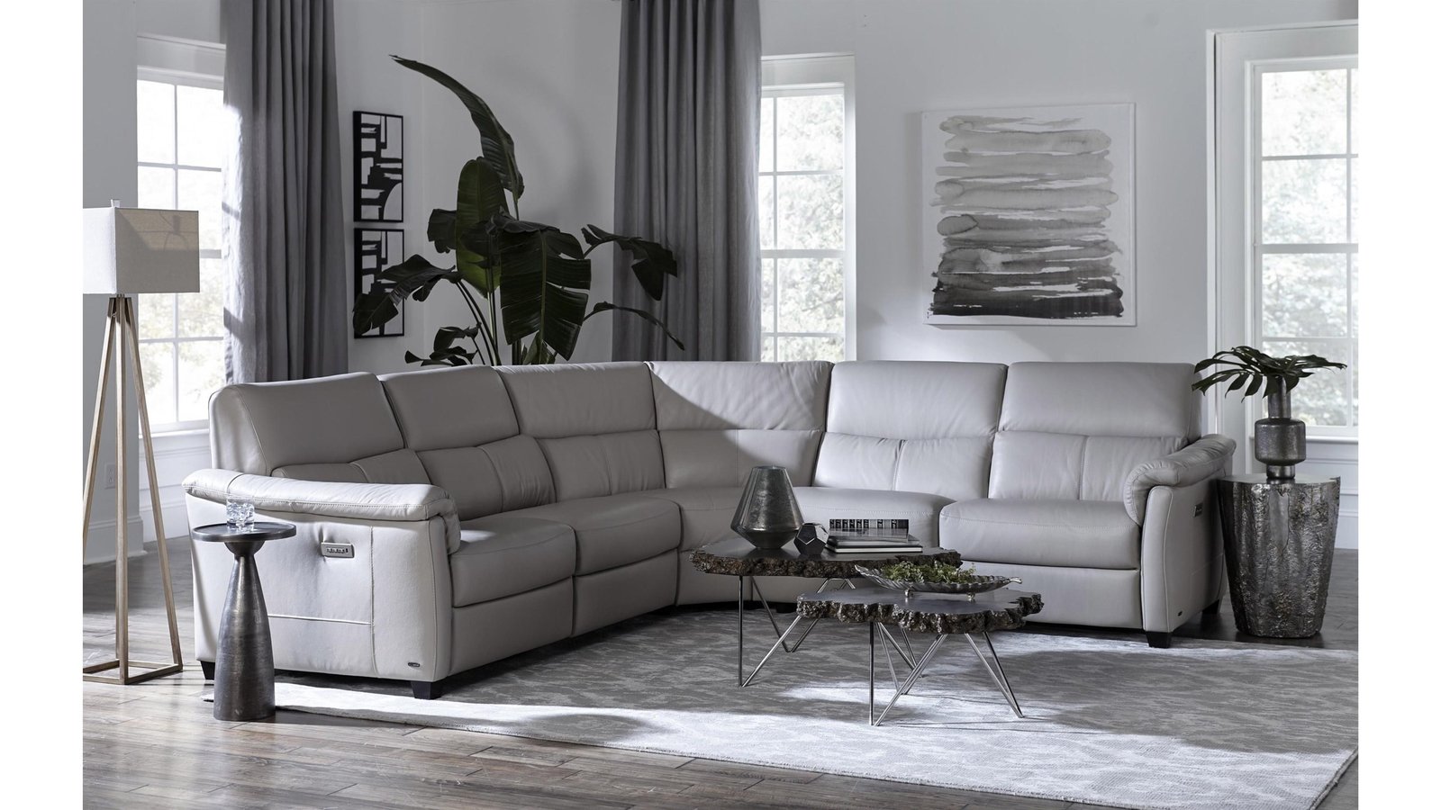 Ultimate Guide to Leather Sectional Sofas