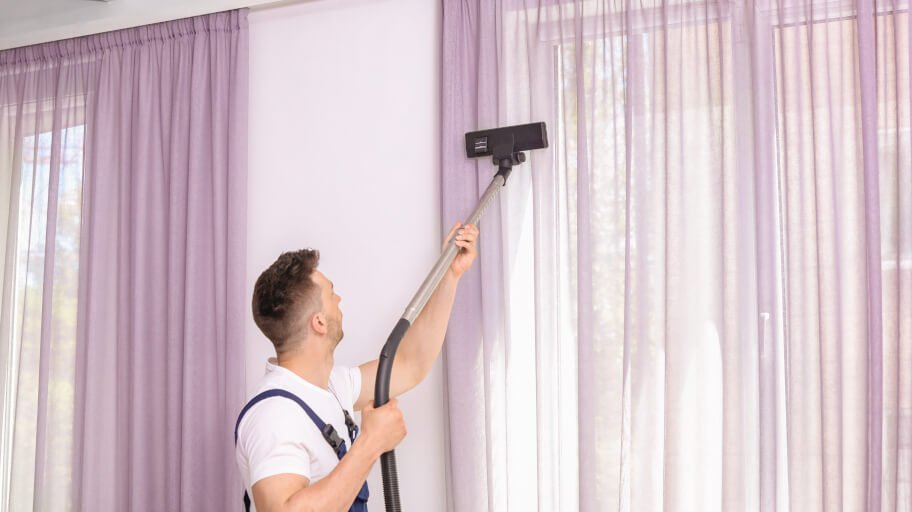 Clean Windows and Curtains