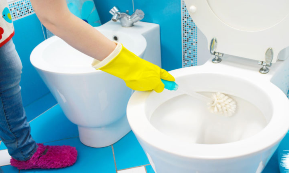 Effective Bathroom Cleaning Ideas for a Sparkling Space
