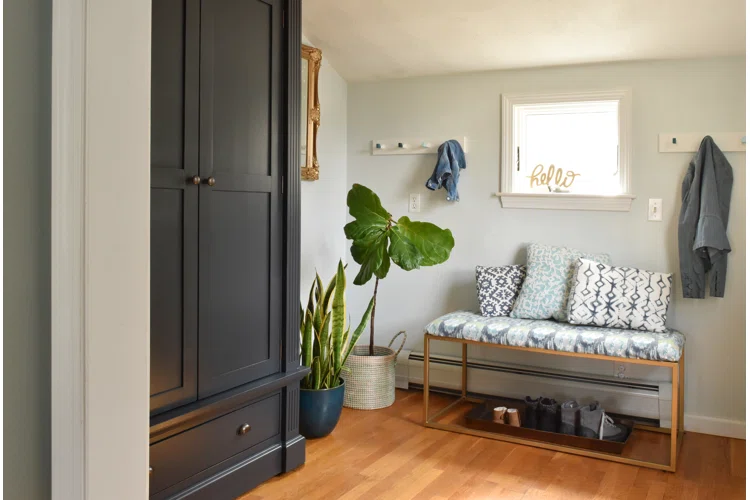 Functional Furniture for Entryway