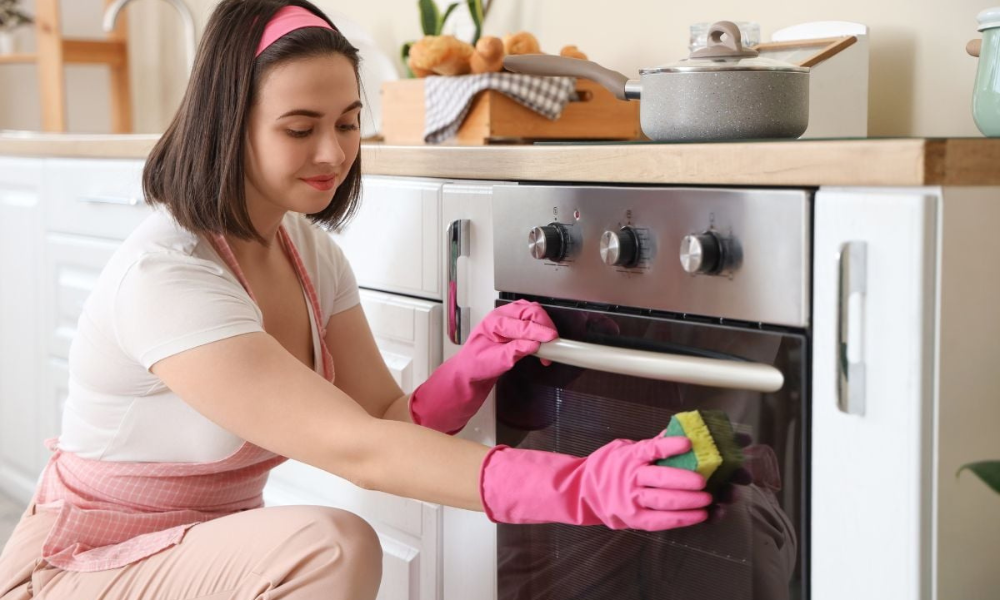 Genius Oven Cleaning Tricks