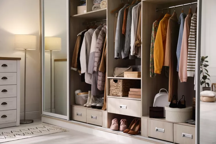 Organize Your Closet