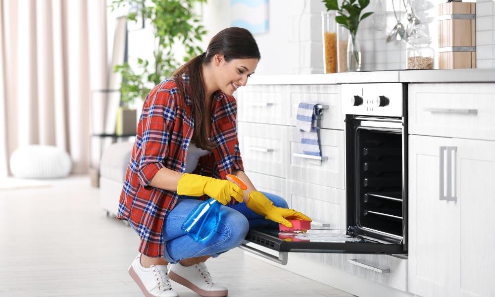 Oven Cleaning Tricks