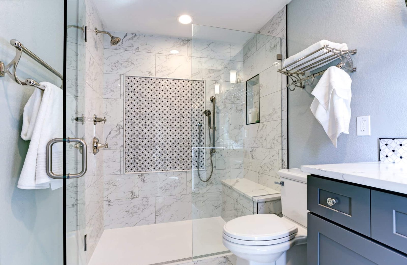Choosing the Perfect Shower Pan for Your Bathroom Remodel