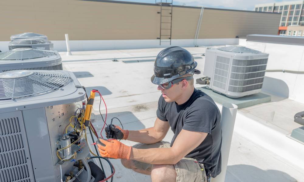 The Benefits of Hiring a Professional HVAC Technician