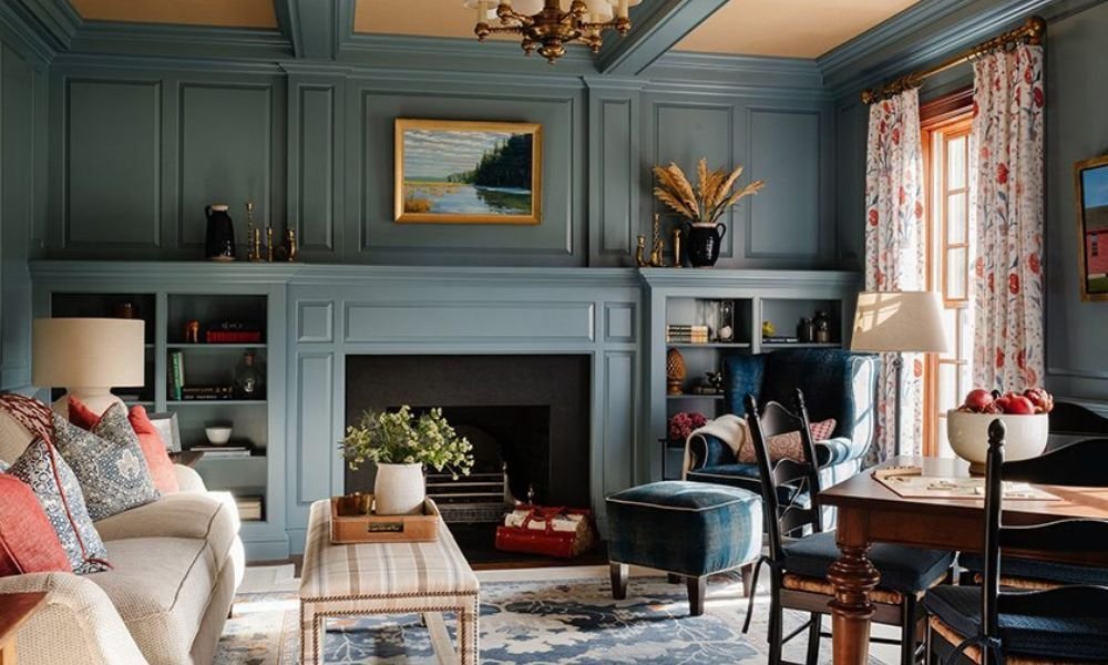 Bold & Saturated Color Schemes