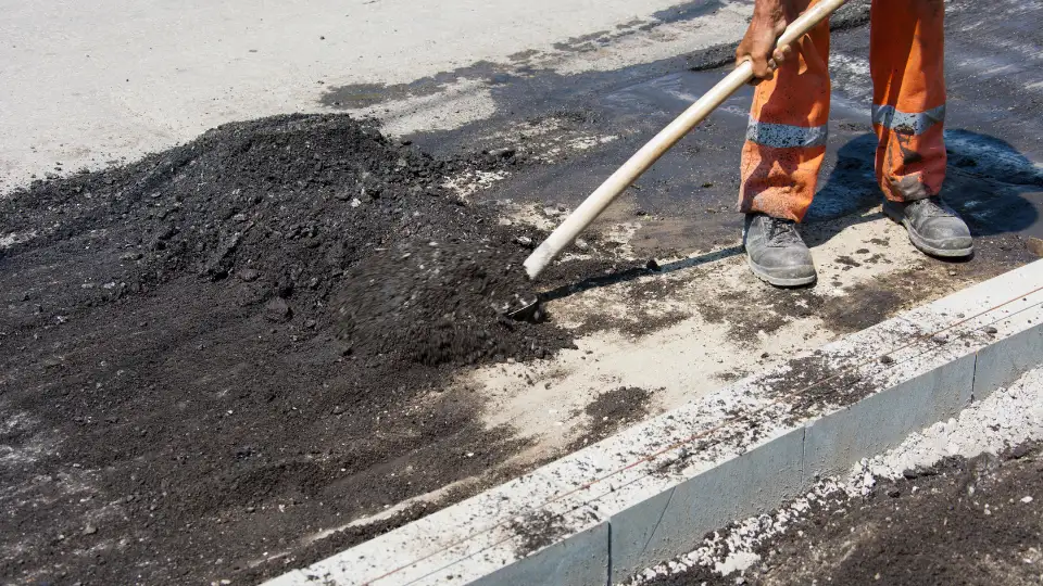 Challenges of Choosing Recycled Asphalt
