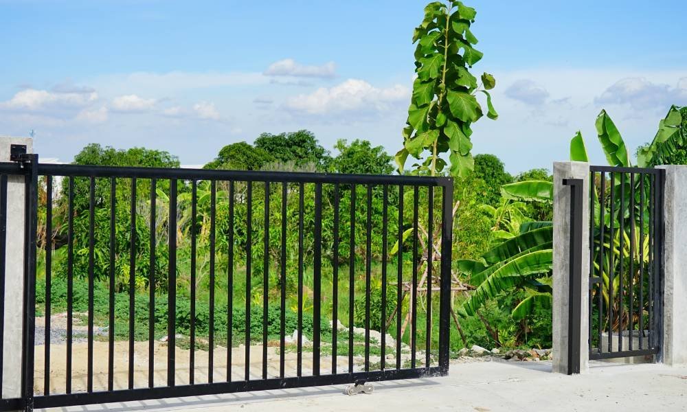 Choosing the Right Fence for Your Space