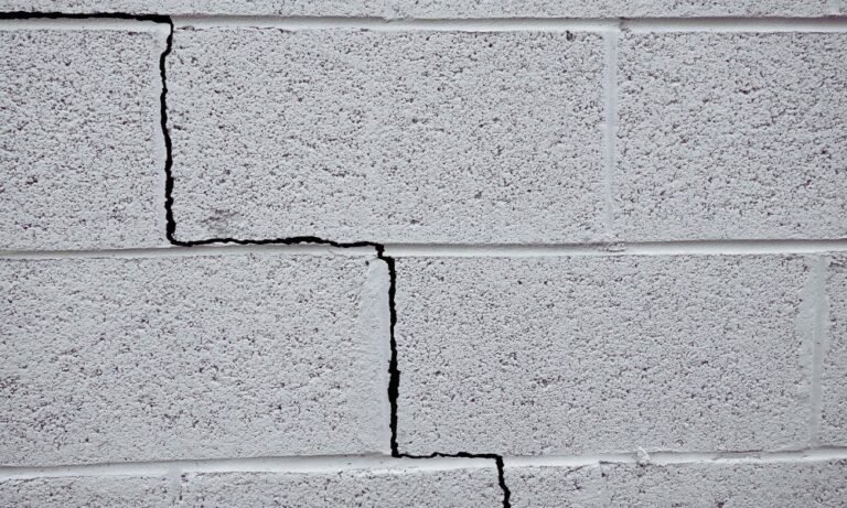 How to Spot Foundation Issues Before They Worsen