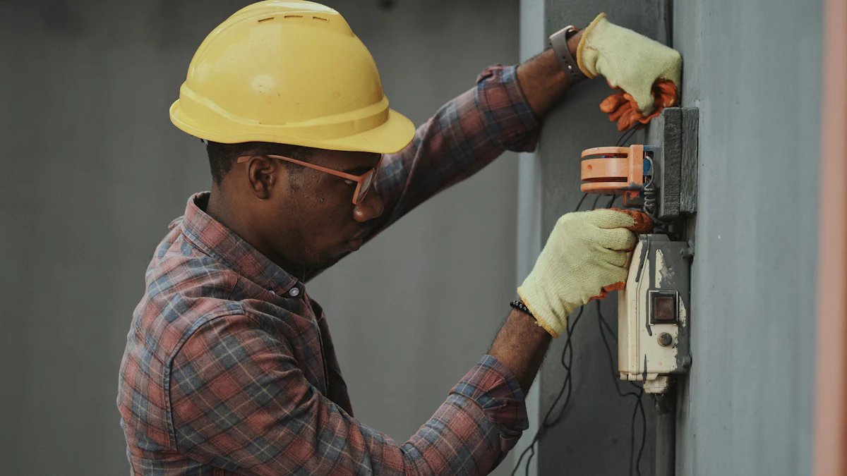 Insulated Screwdrivers – Stay Safe While You Work