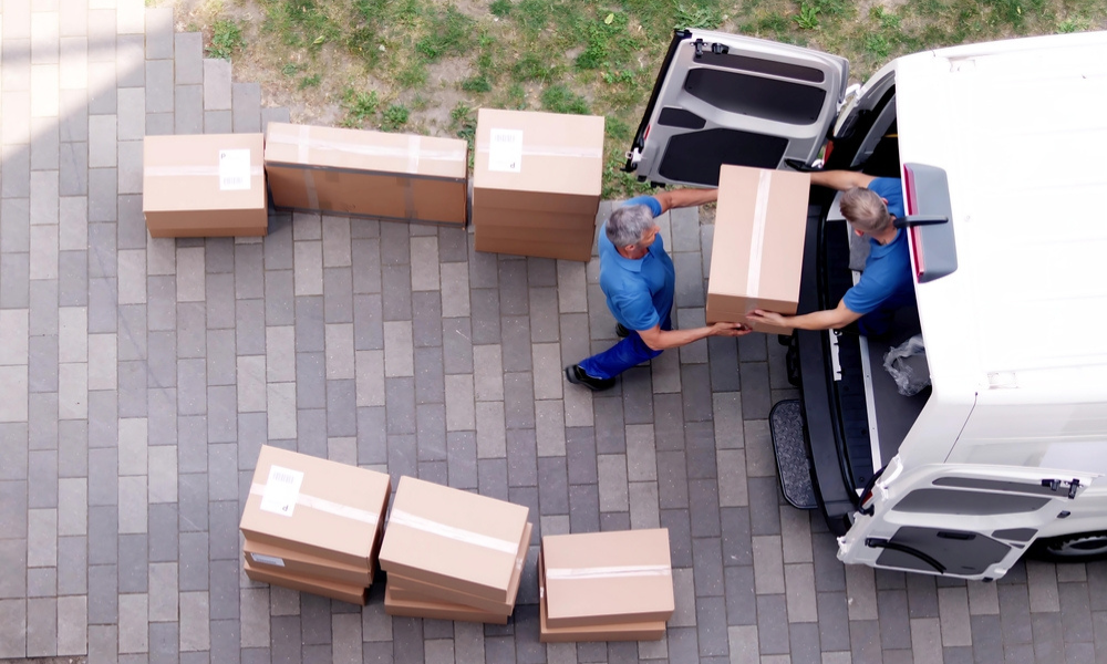 Pros & Cons of Handling a Move Yourself