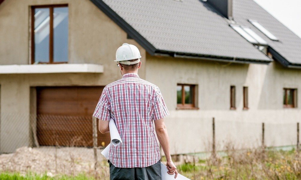 Signs Your Building Needs Repairs