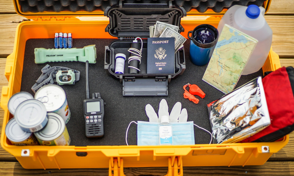 Building a Home Emergency Kit A Step-by-Step Guide