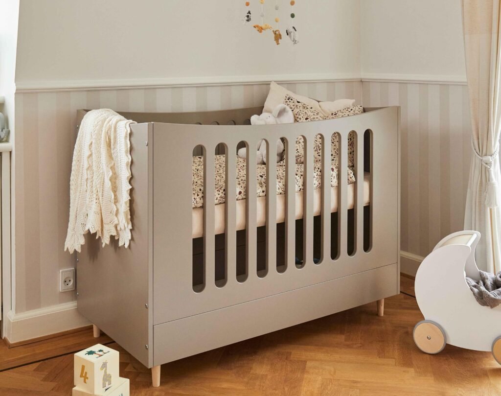 Crib vs Mini Crib