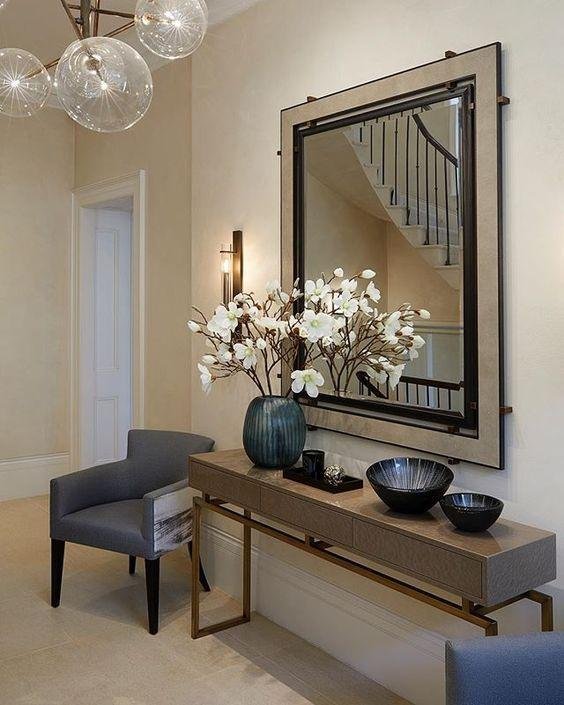 Entryway Decor